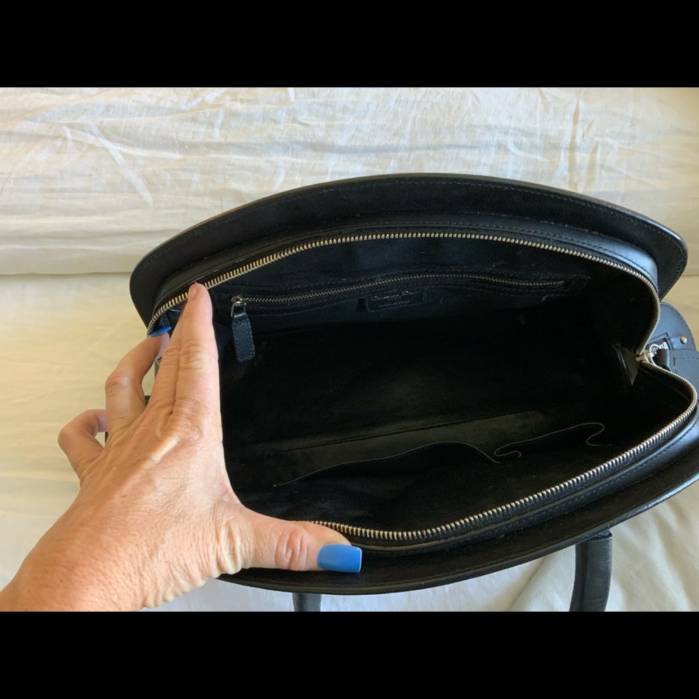 100% authentic Christian Dior black leather bag❣️ - Picture 10 of 12